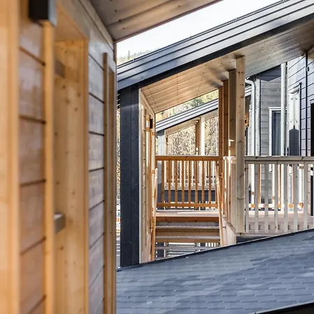 Levin Lyhty Bettina B4 By Hilla *