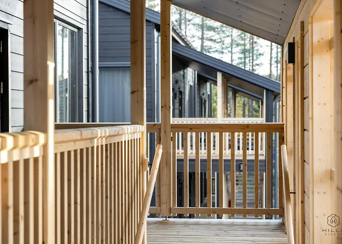 Levin Lyhty Bettina B4 By Hilla *