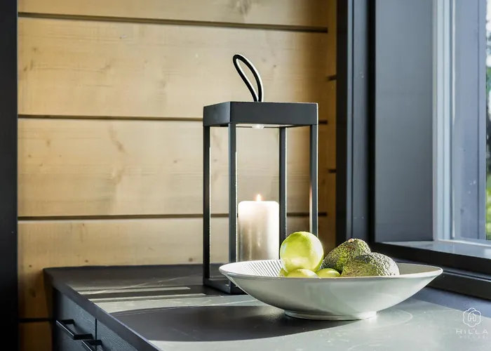 Levin Lyhty Bettina B4 By Hilla *