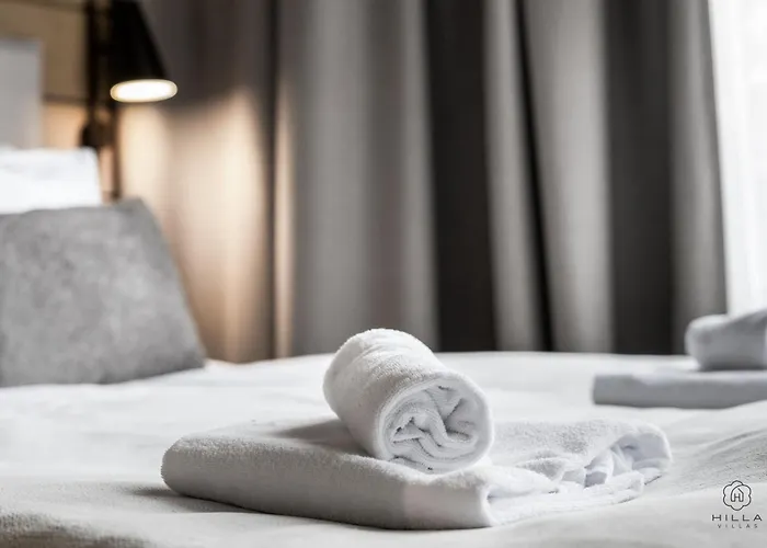 Levin Lyhty Bettina B4 By Hilla * Levi